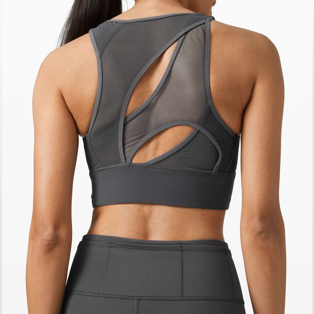 lululemon Set Challenger Sports Bra in Graphite Grey Size 4
